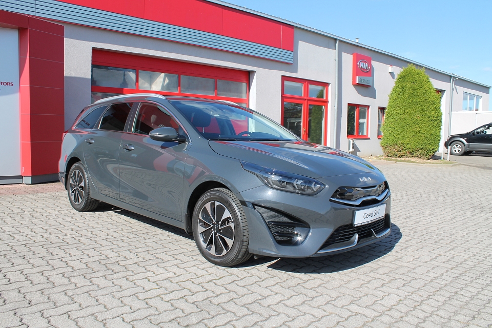 Fahrzeugabbildung Kia CEED_SW 1.6 GDi / PLUG IN HYBRID /