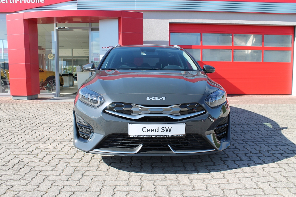 Fahrzeugabbildung Kia CEED_SW 1.6 GDi / PLUG IN HYBRID /