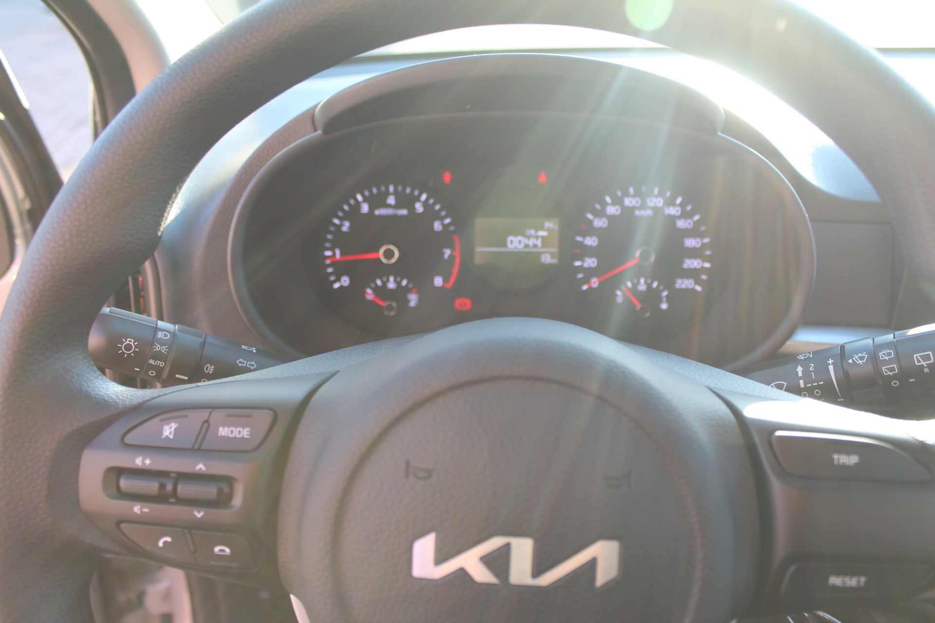 Fahrzeugabbildung Kia 1.2 M-Version