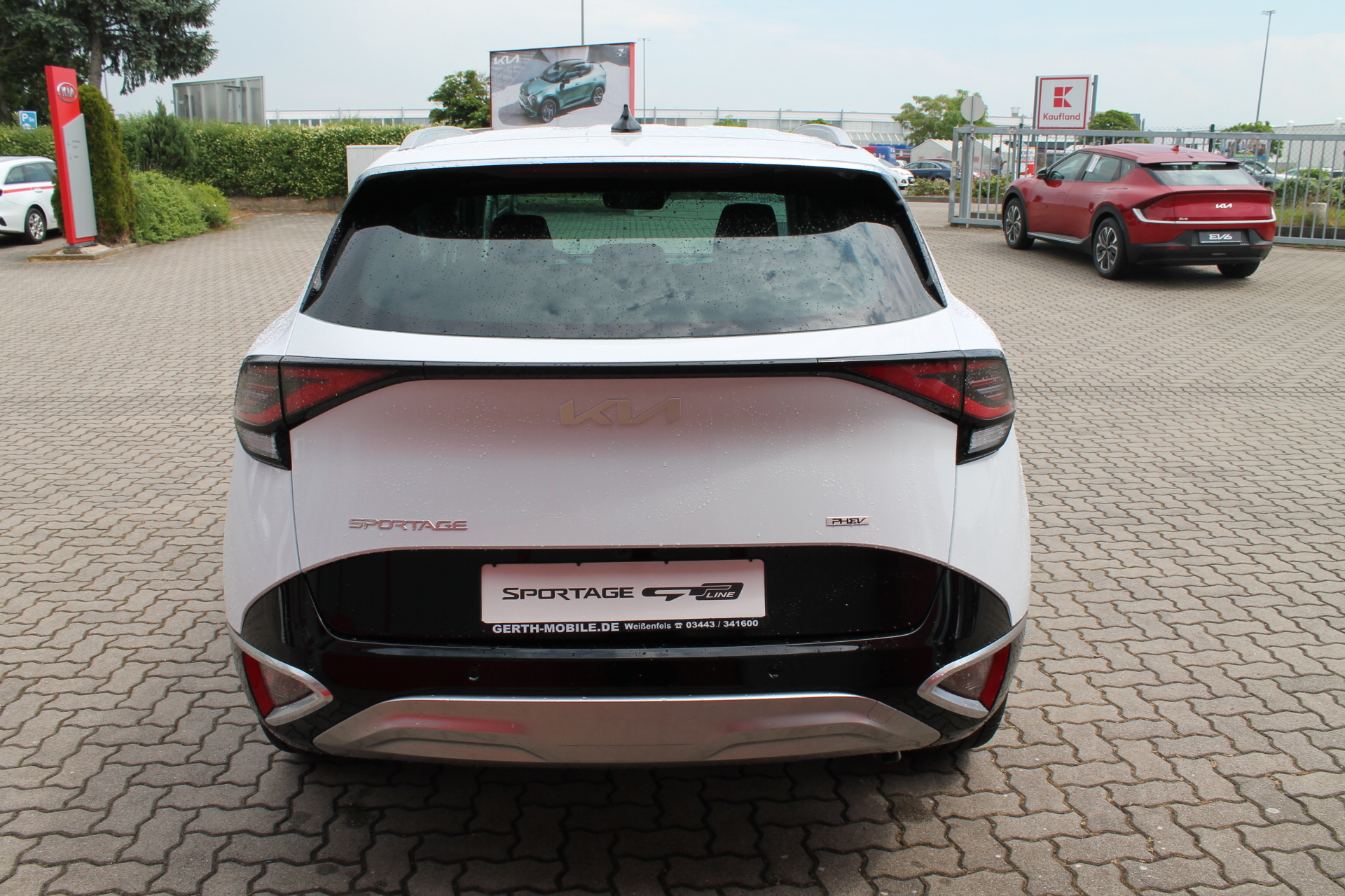 Fahrzeugabbildung Kia SPORTAGE 1.6T PHEV SPIRIT LED