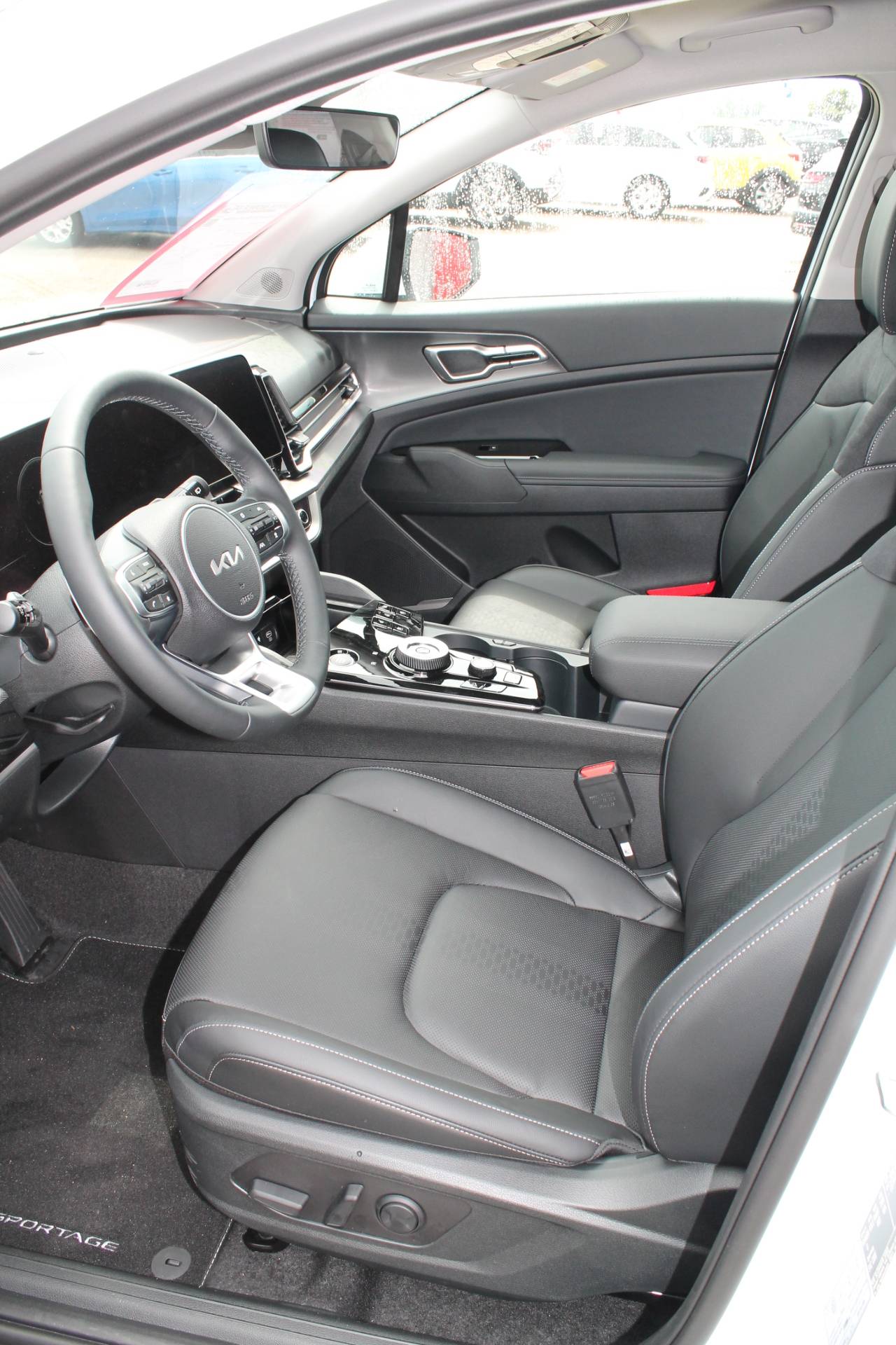 Fahrzeugabbildung Kia SPORTAGE 1.6T PHEV SPIRIT LED