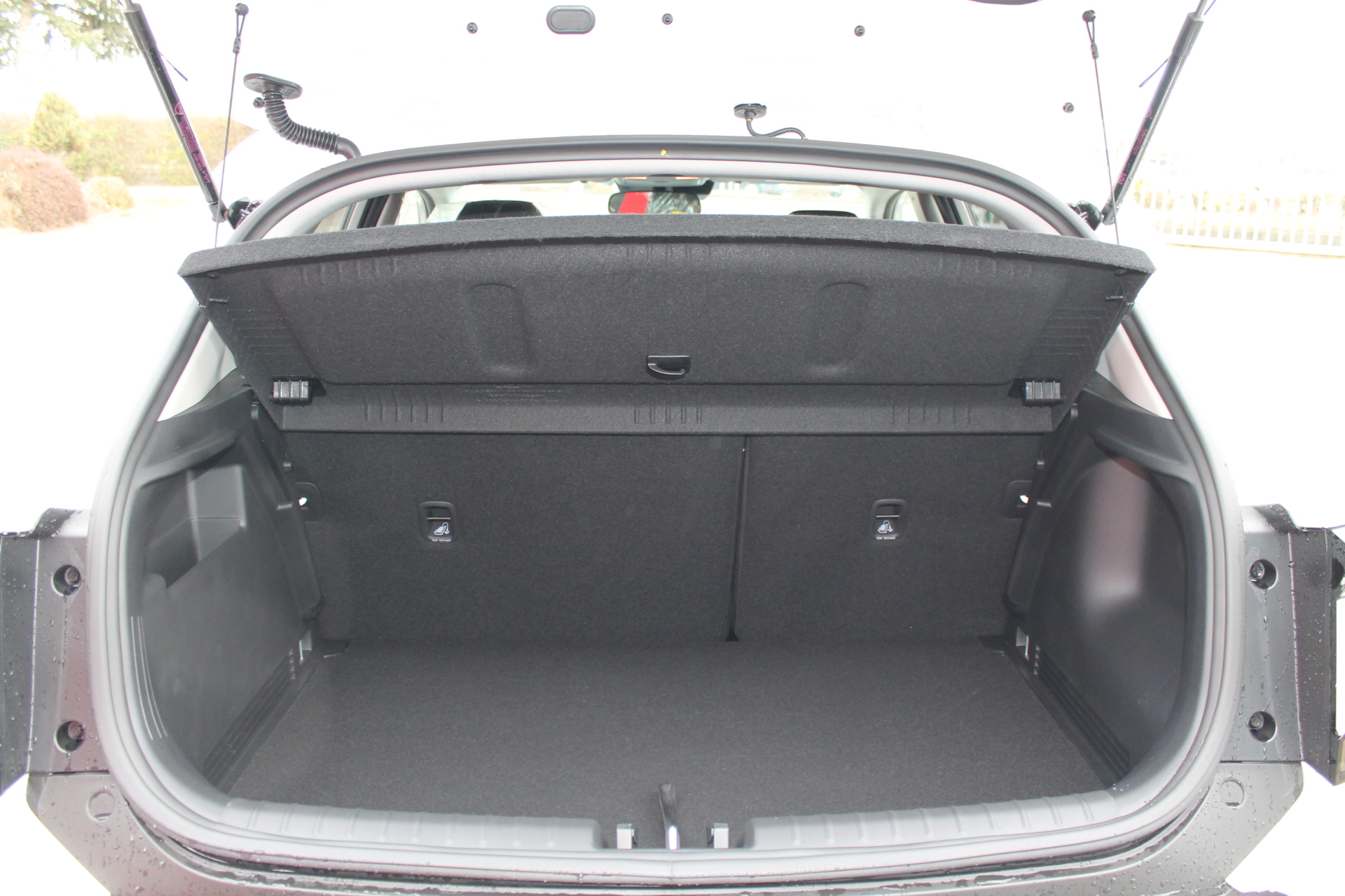 Fahrzeugabbildung Kia STONIC 1.0 T-GDi GPF 7DCT / MY 26 / FACELIFT / 10KM / NAVI