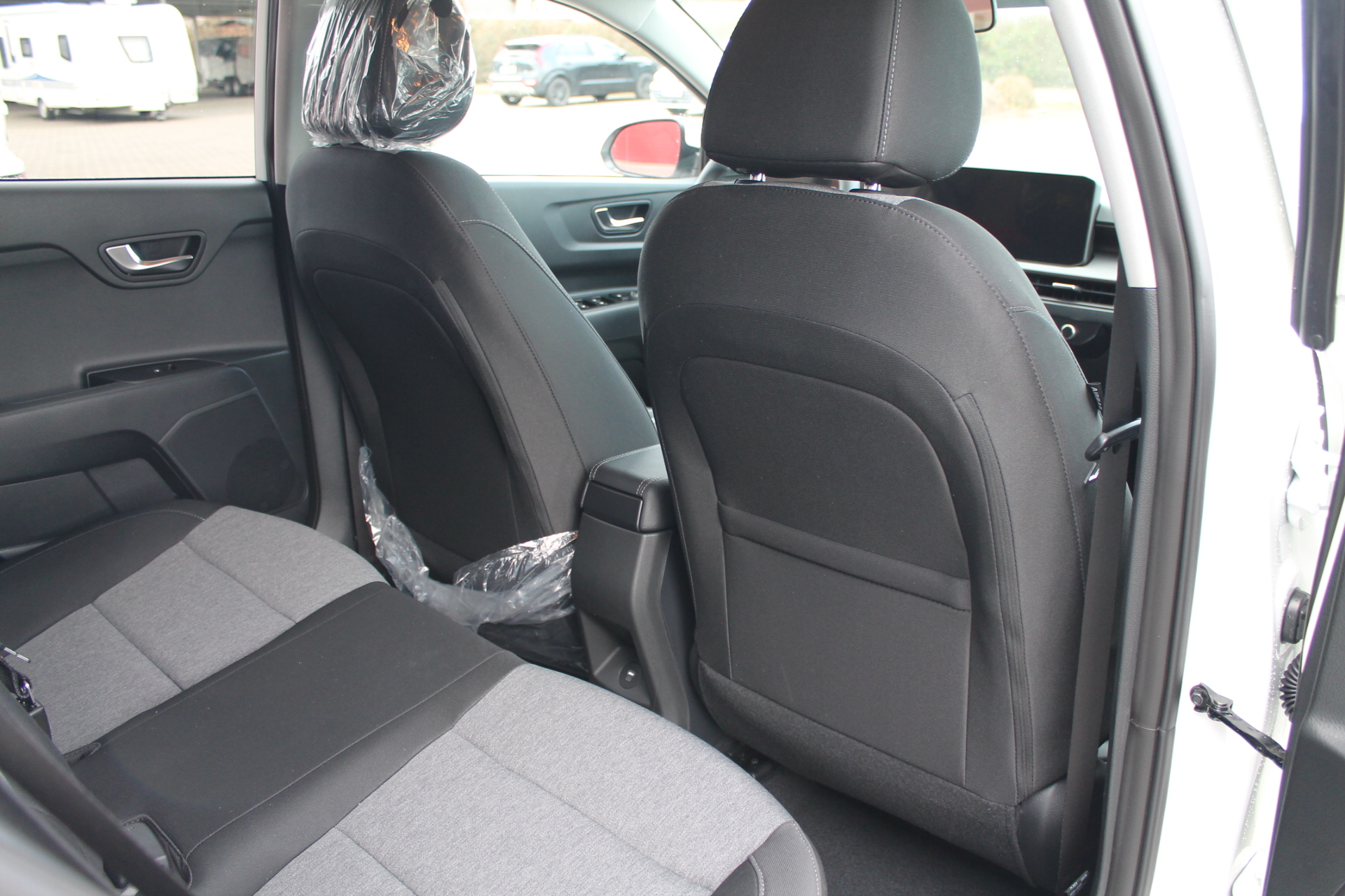 Fahrzeugabbildung Kia STONIC 1.0 T-GDi GPF 7DCT / MY 26 / FACELIFT / 10KM / NAVI