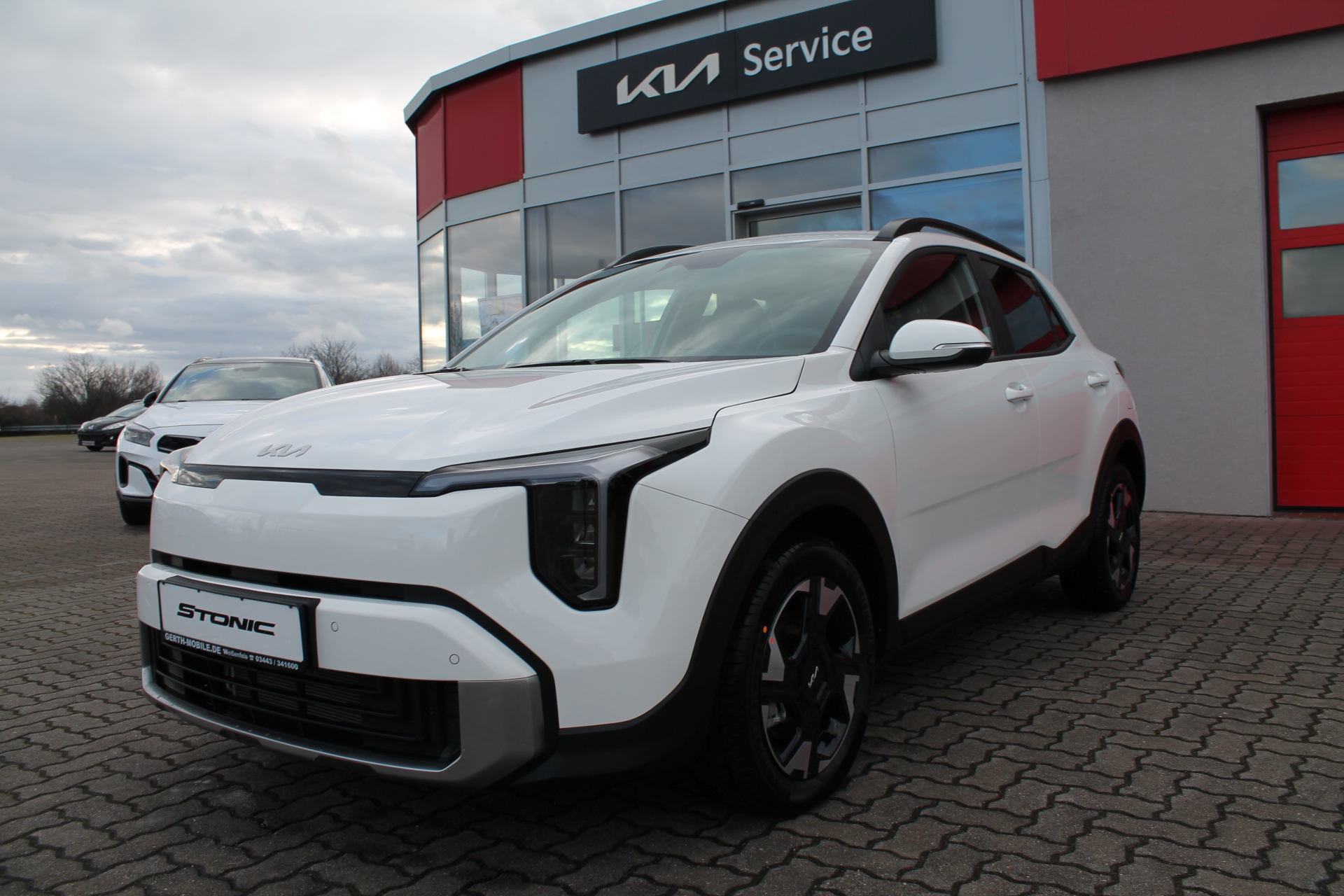 Fahrzeugabbildung Kia STONIC 1.0 T-GDi GPF 7DCT / MY 26 / FACELIFT / 10KM / NAVI