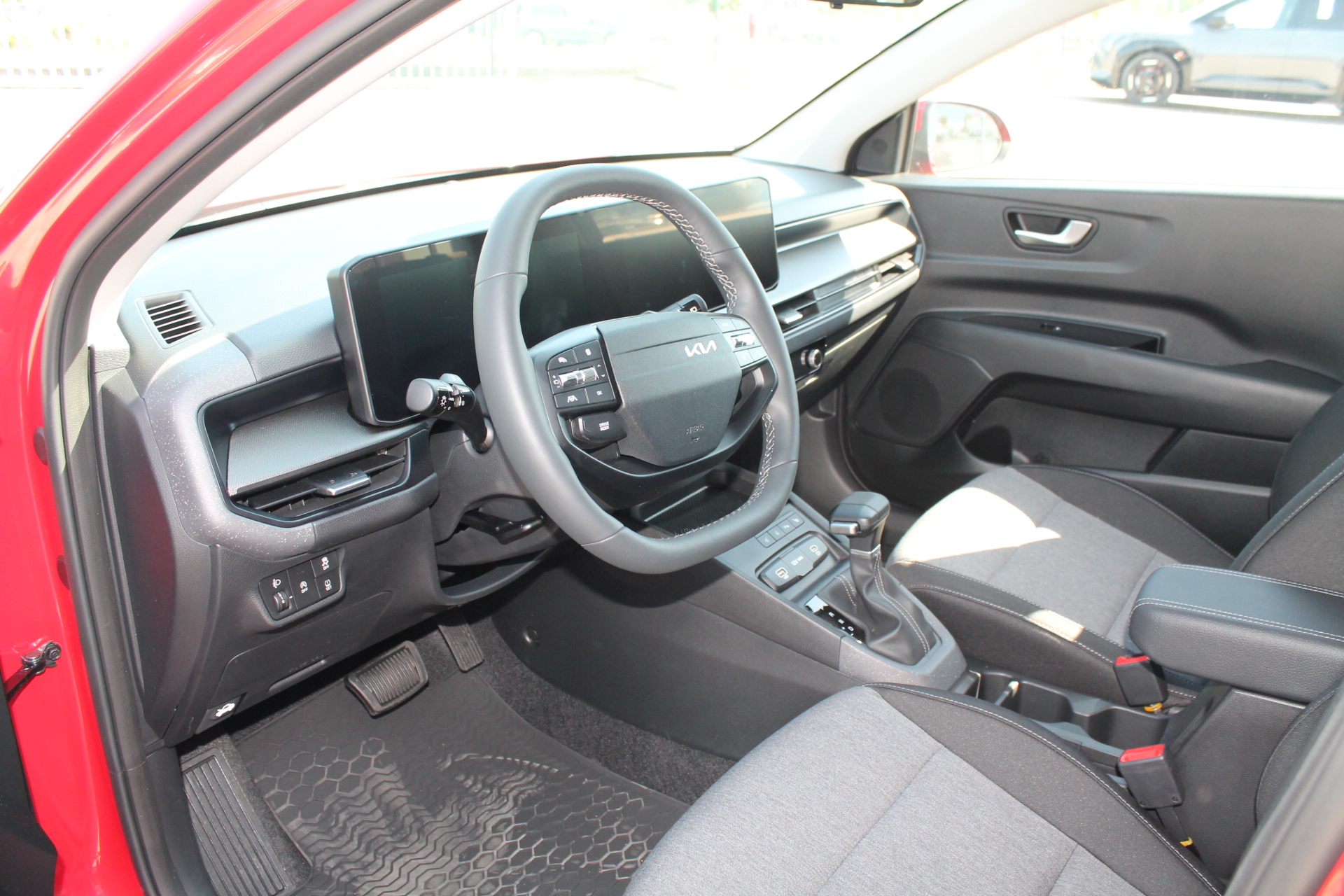 Fahrzeugabbildung Kia Stonic 1.0 T-GDI DCT
