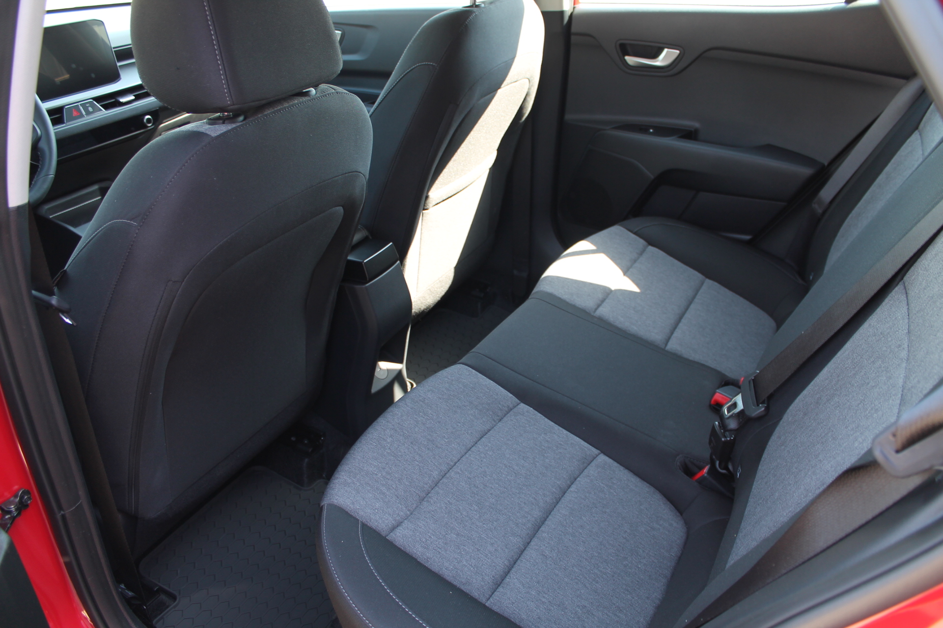 Fahrzeugabbildung Kia Stonic 1.0 T-GDI DCT