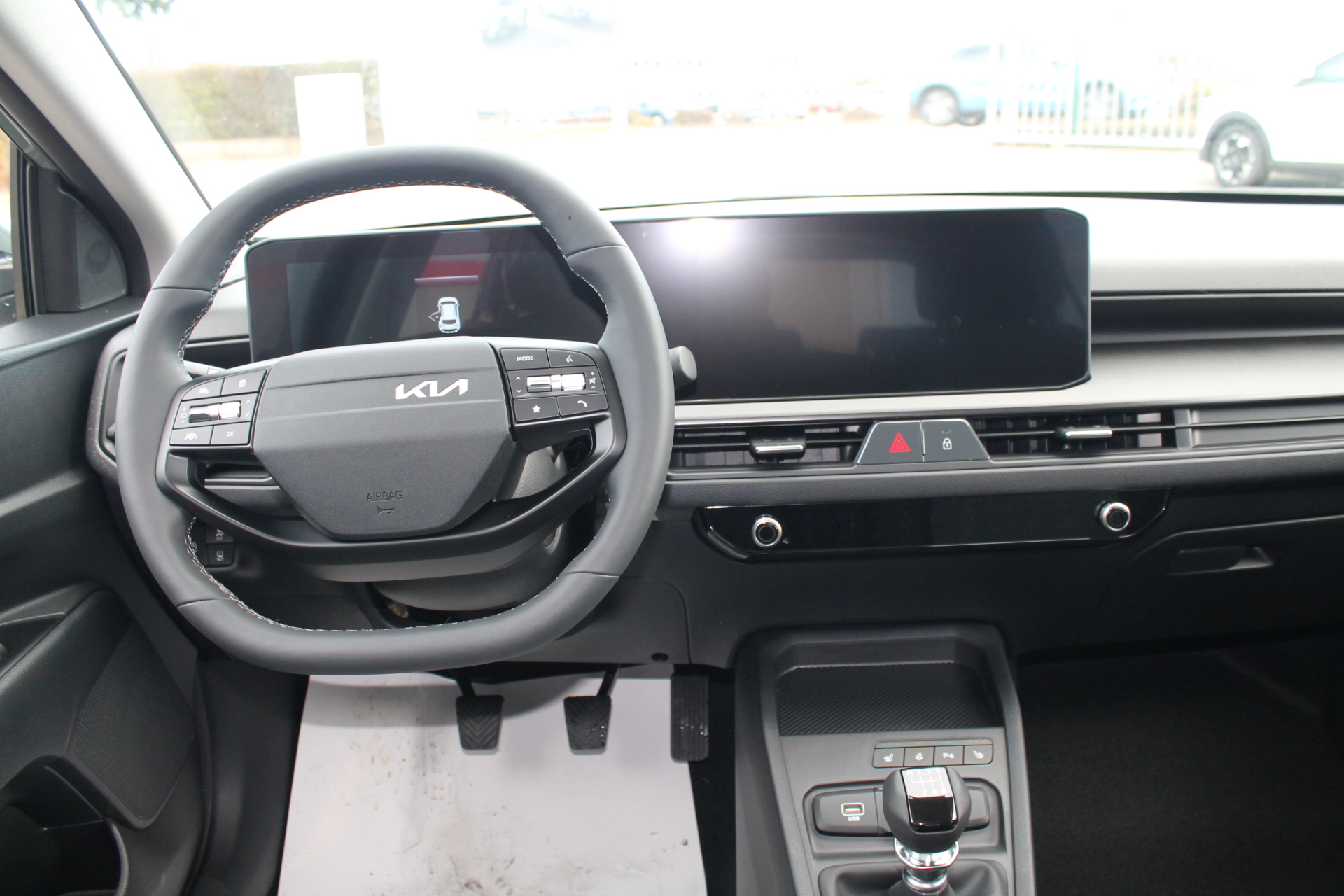 Fahrzeugabbildung Kia Stonic 1.0 T-GDI / MY 26 / FACELIFT / 10 KM / NAVI