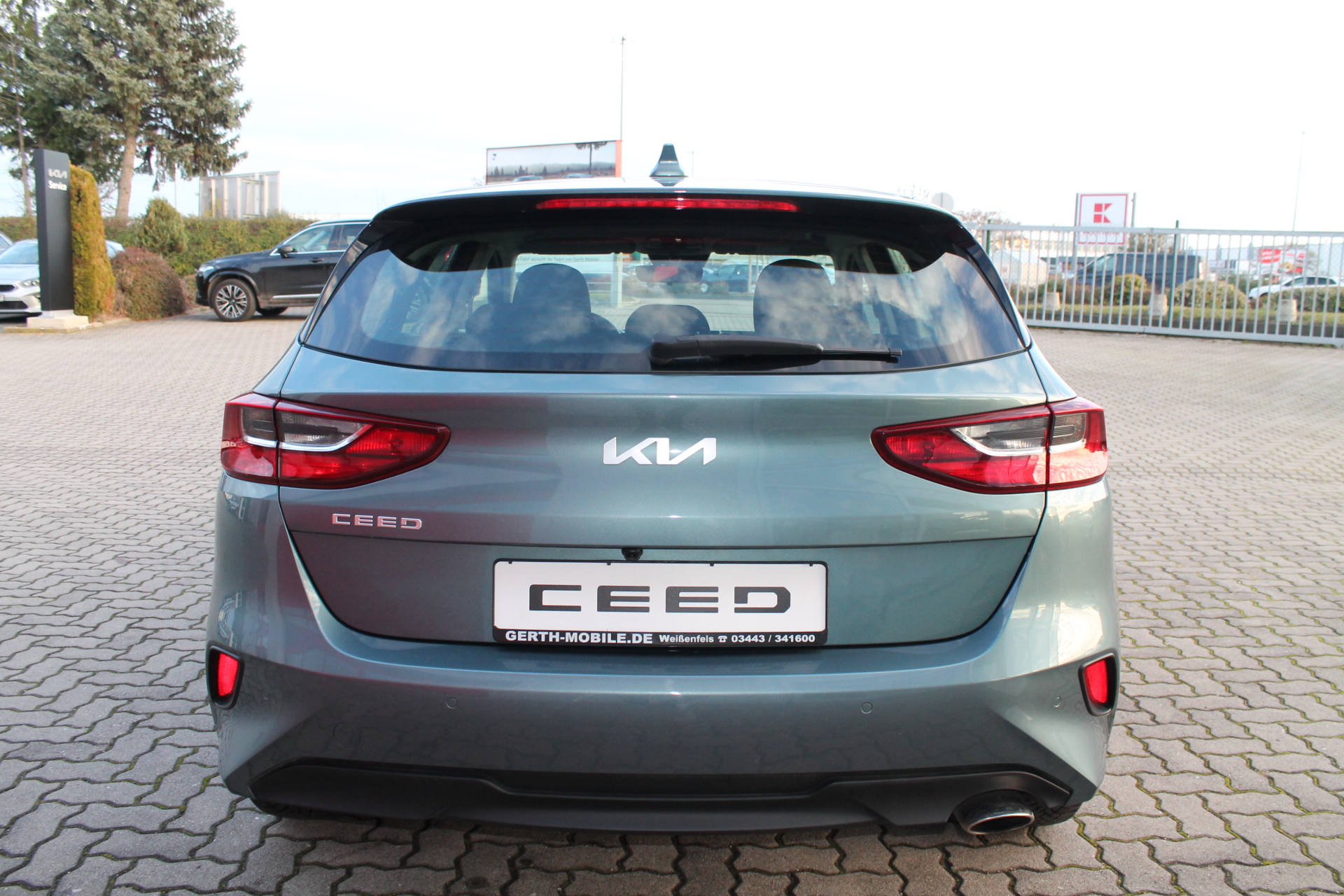 Fahrzeugabbildung Kia CEED_5 1.0TURBO 120PS TOP ZUSTAND