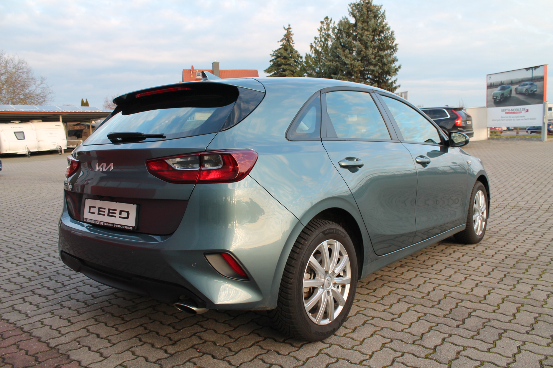 Fahrzeugabbildung Kia CEED_5 1.0TURBO 120PS TOP ZUSTAND