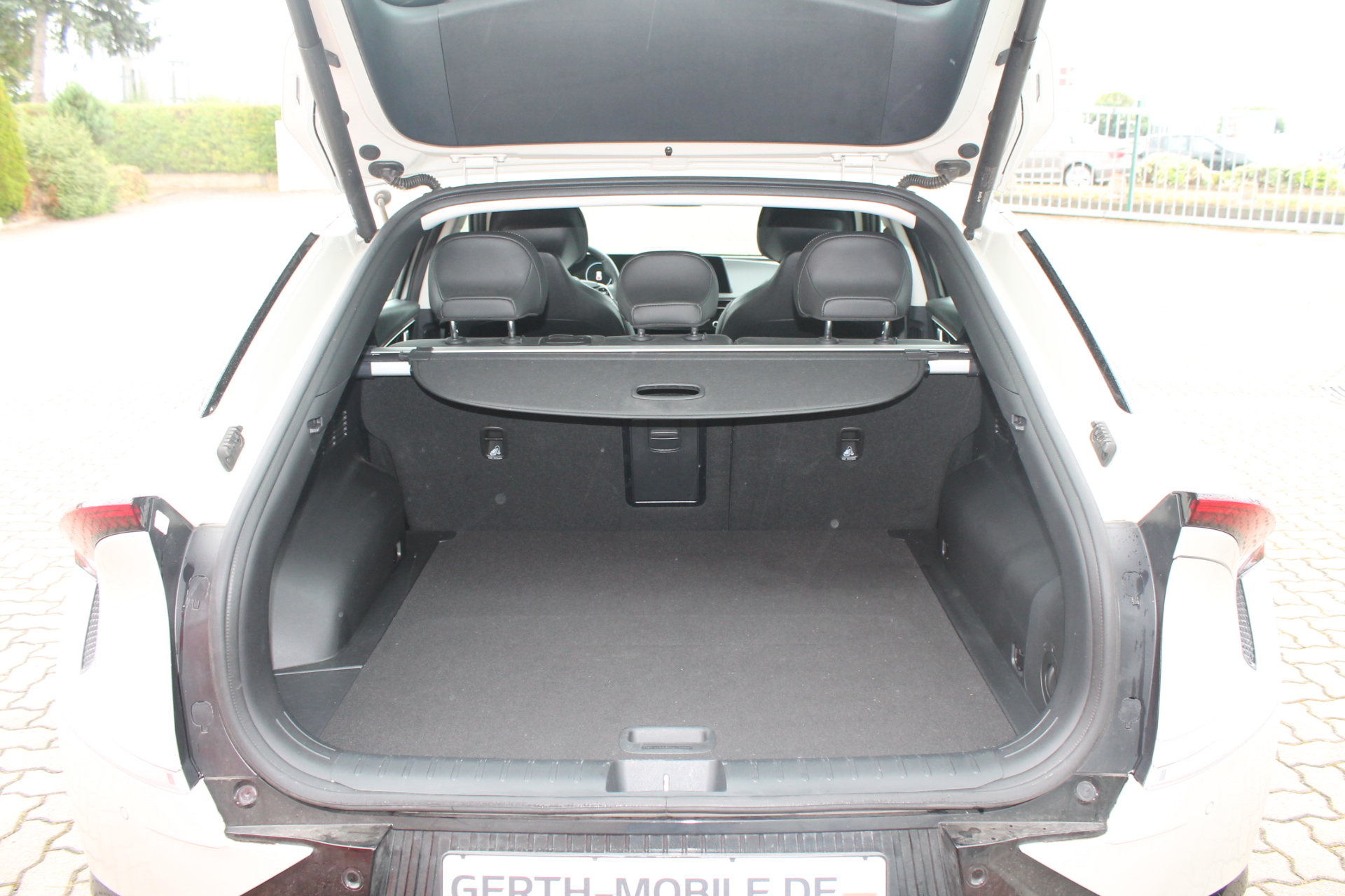 Fahrzeugabbildung Kia EV6 77.4 RWD AIR / 7 JAHRE GARANTIE / TOP ZUSTAND/ VERFÜGBAR