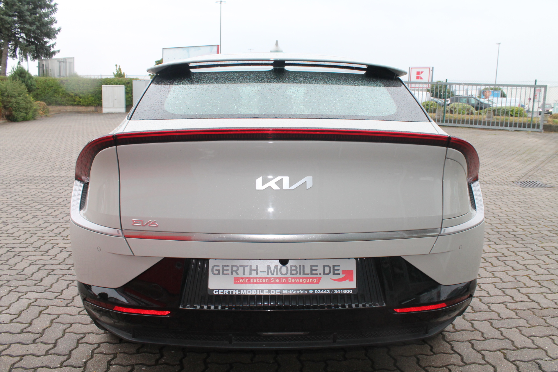 Fahrzeugabbildung Kia EV6 77.4 RWD AIR / 7 JAHRE GARANTIE / TOP ZUSTAND/ VERFÜGBAR
