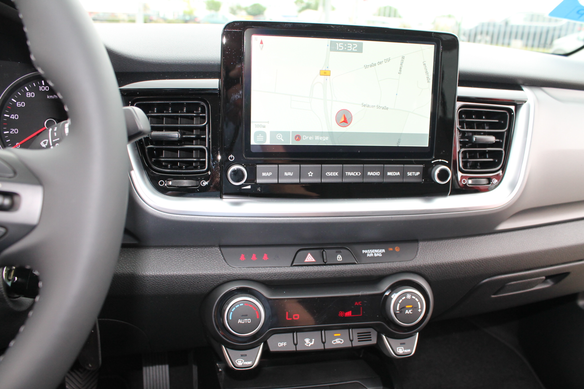 Fahrzeugabbildung Kia STONIC 1.0T 100 VISION LED NAVI