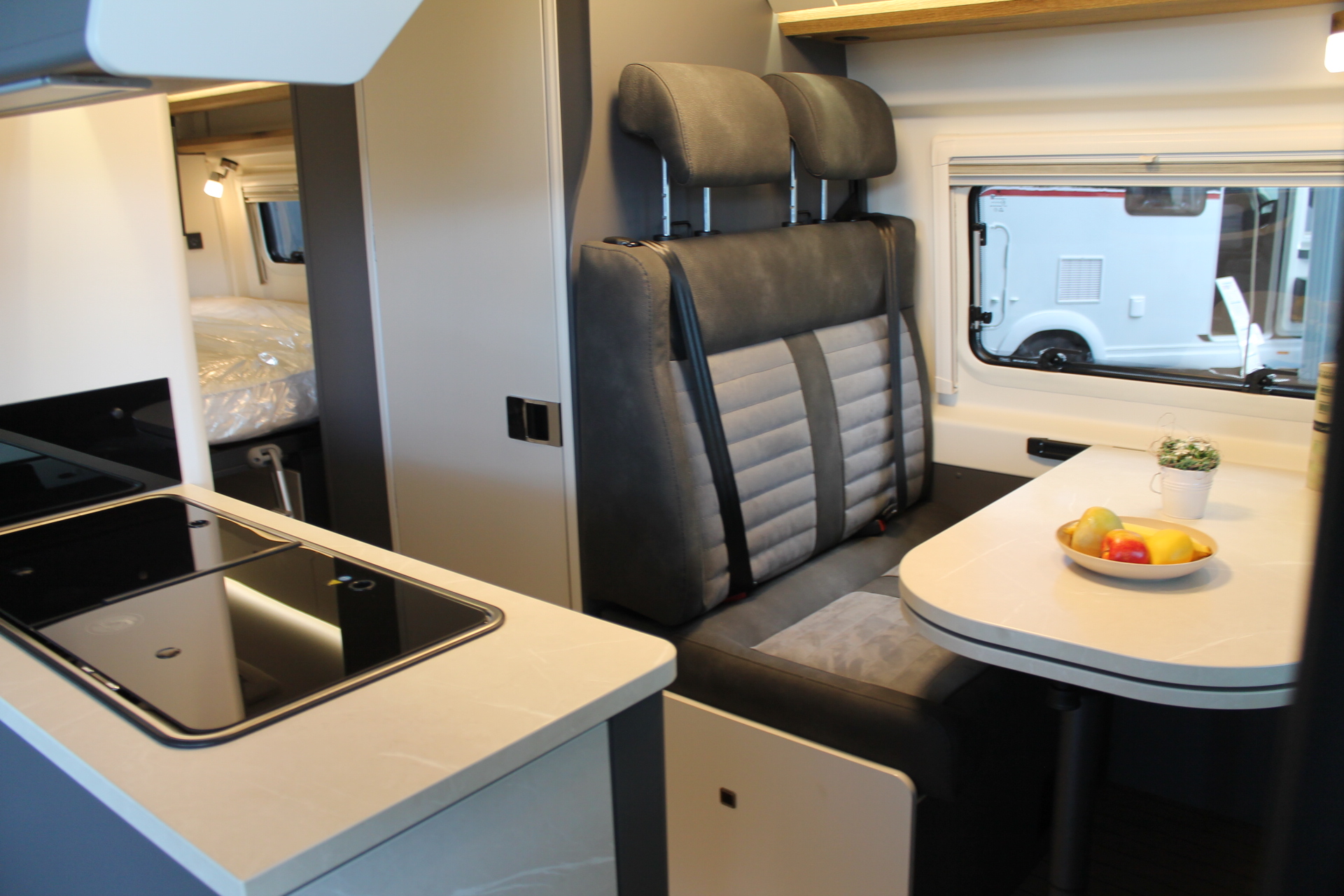 Fahrzeugabbildung Hobby Prestige Van FIRST EDITION 640 ET