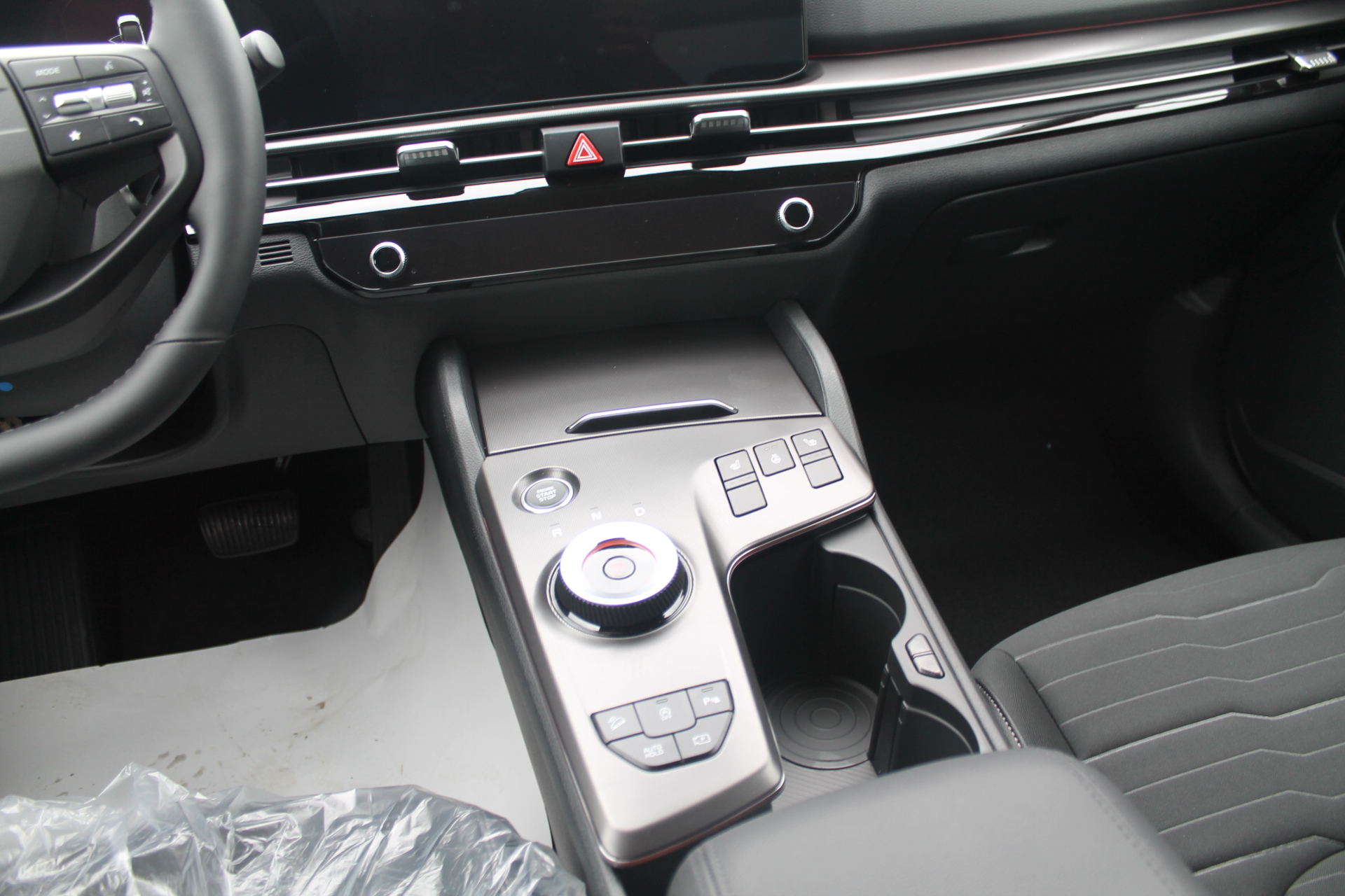 Fahrzeugabbildung Kia SPORTAGE 1.6T-GDI GPF / 7DCT / MY26 /FACELIFT