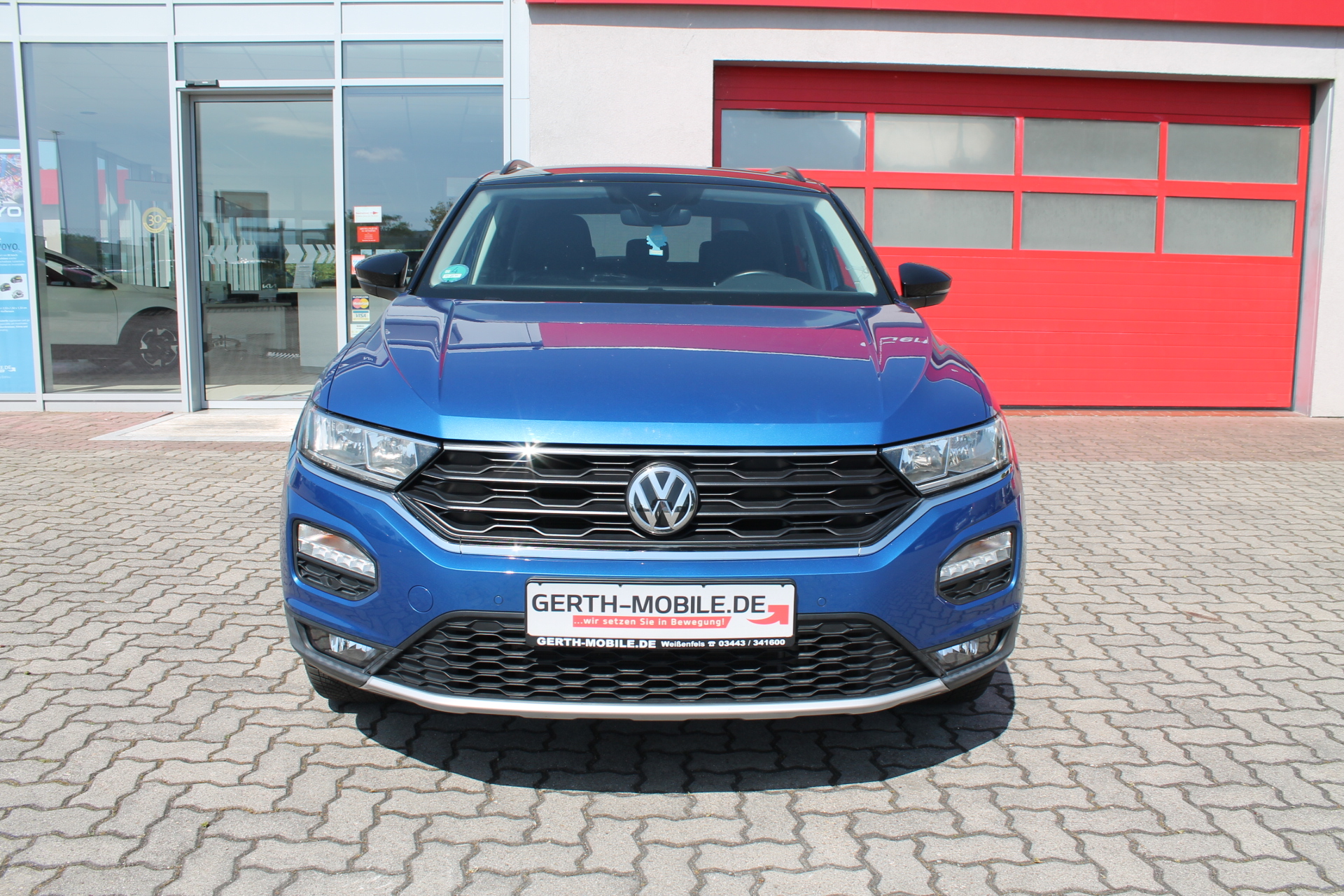 Fahrzeugabbildung Volkswagen T-ROC TSI 1.0