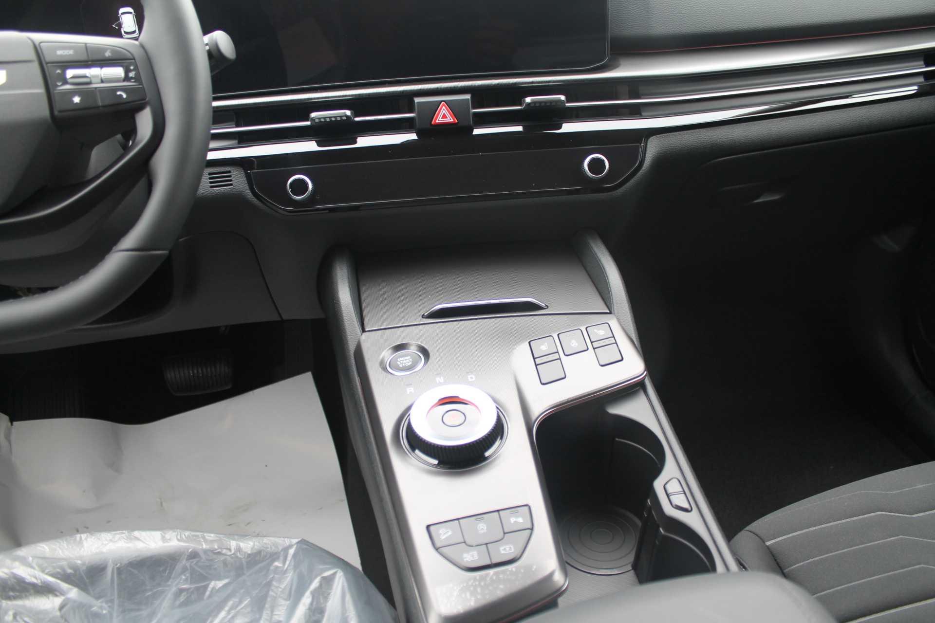 Fahrzeugabbildung Kia SPORTAGE / 1.6 T-GDI GPF / 7DCT / MY 26 / FACELIFT / 5 KM