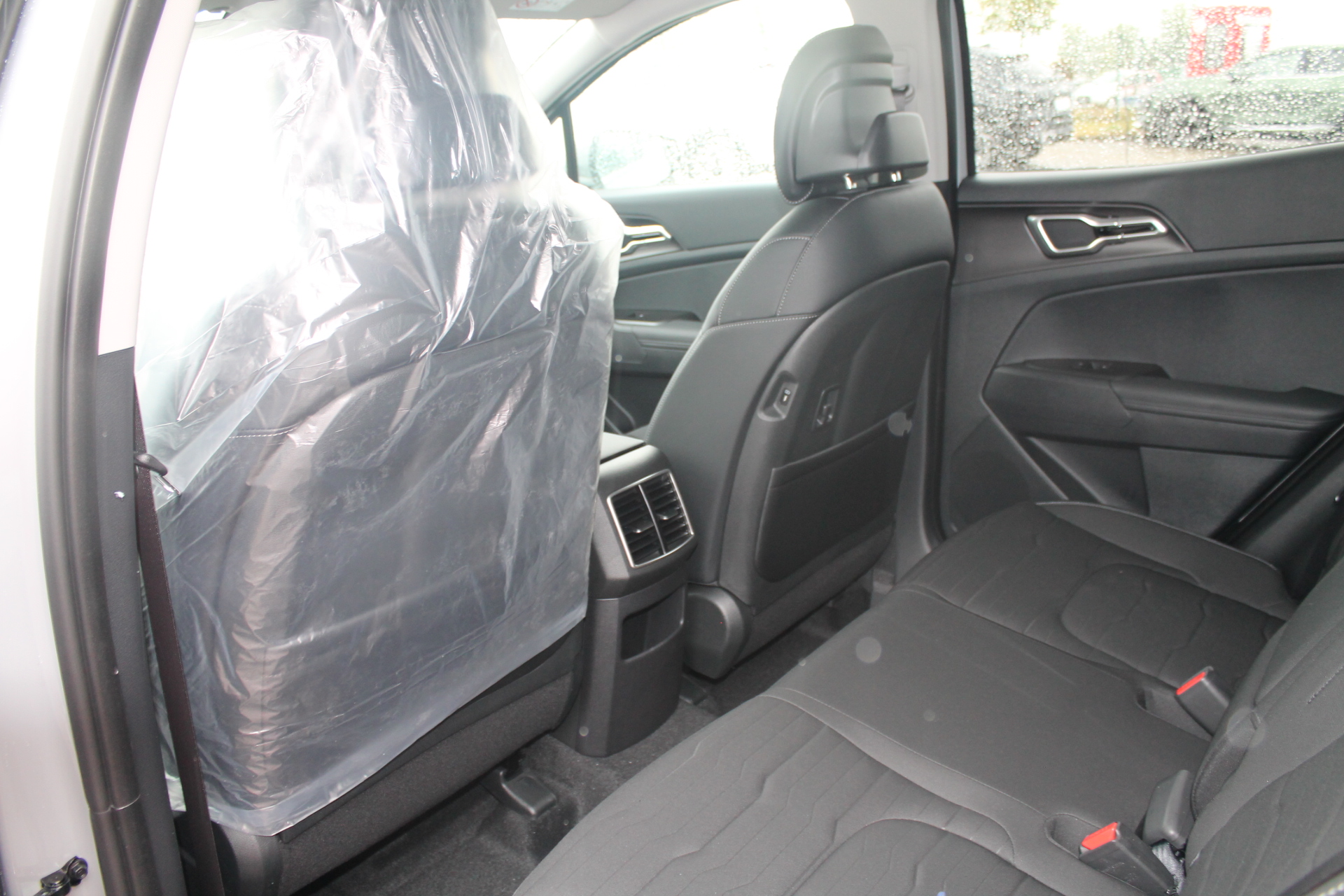 Fahrzeugabbildung Kia SPORTAGE / 1.6 T-GDI GPF / 7DCT / MY 26 / FACELIFT / 5 KM