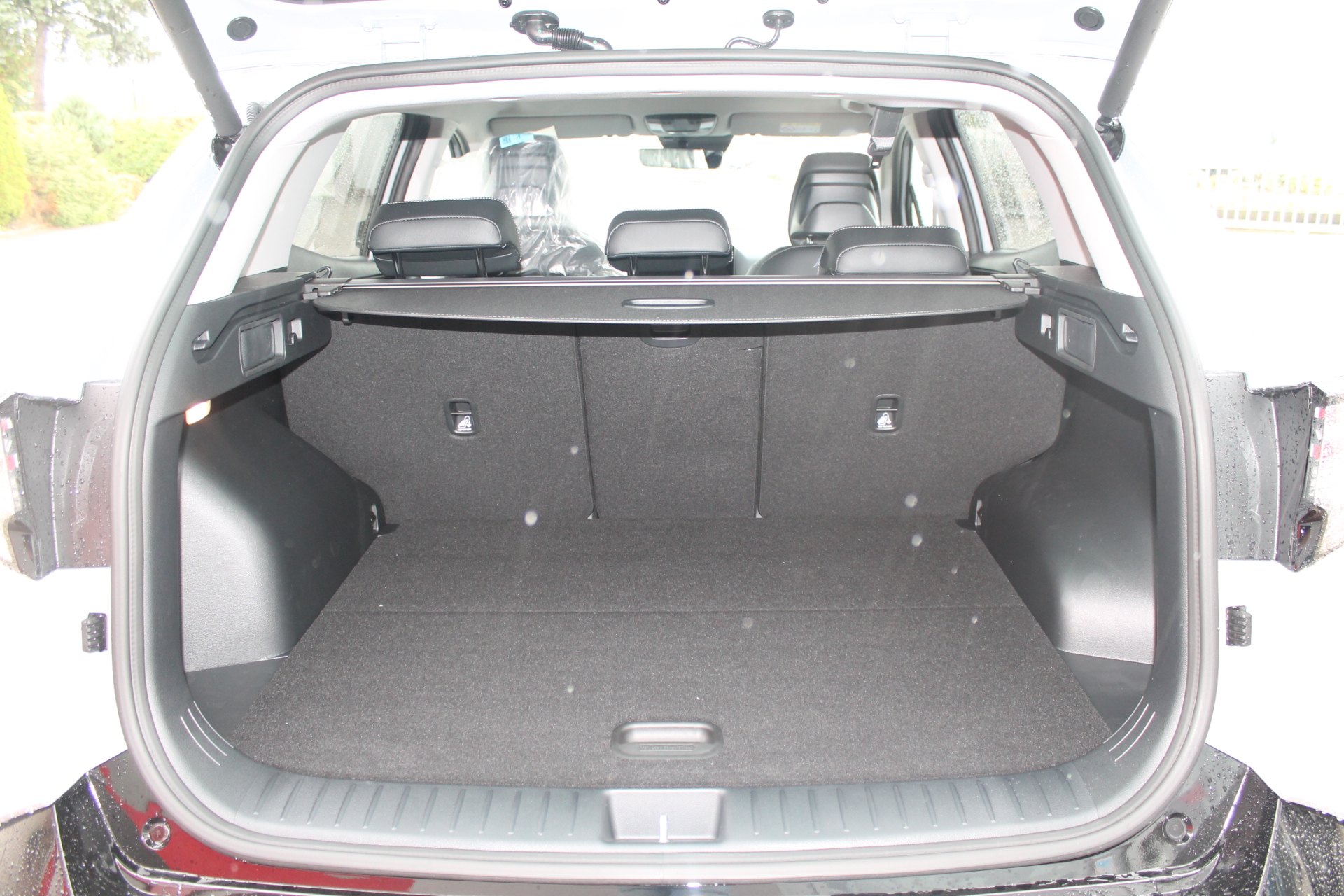 Fahrzeugabbildung Kia SPORTAGE / 1.6 T-GDI GPF / 7DCT / MY 26 / FACELIFT / 5 KM
