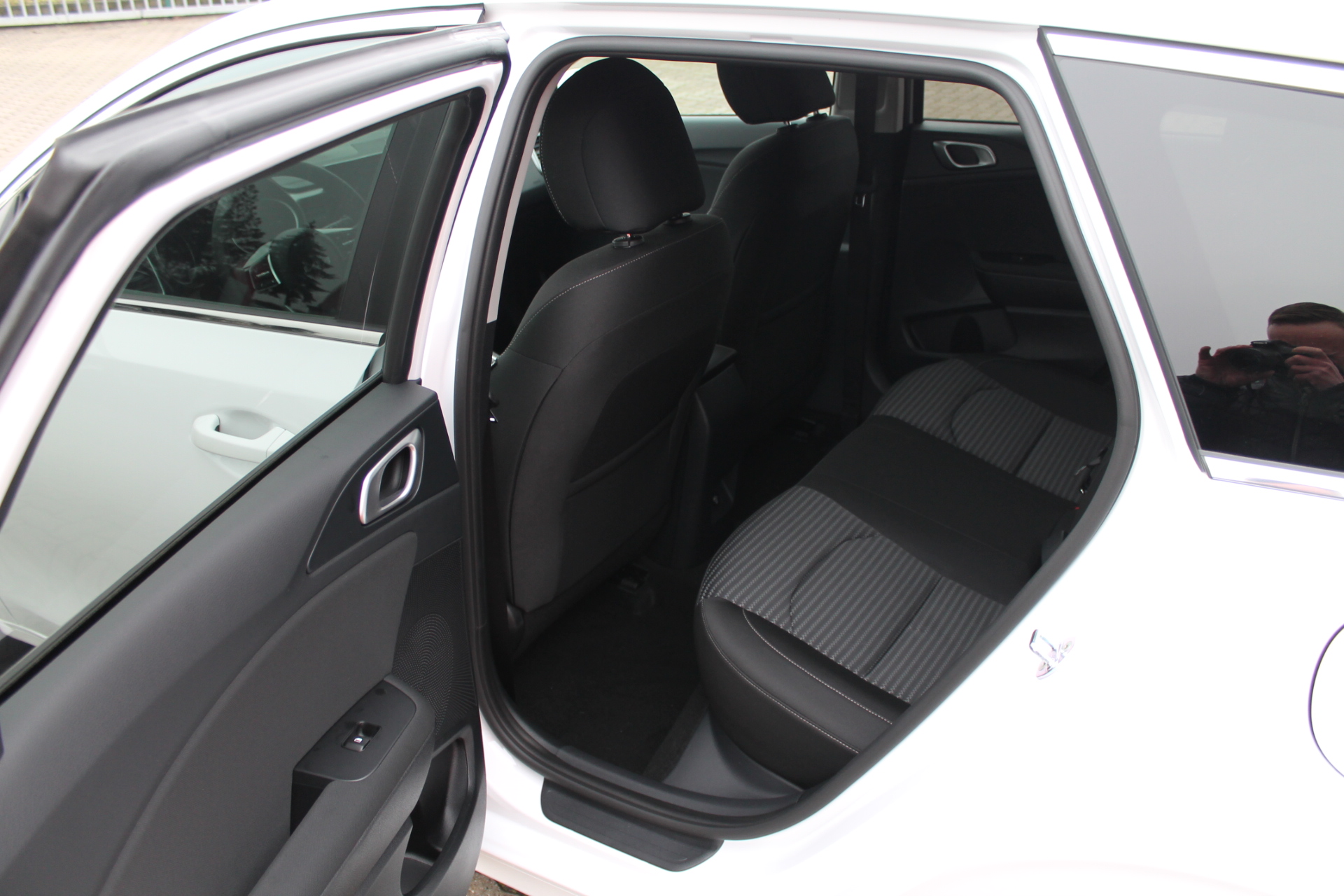 Fahrzeugabbildung Kia CEED_SW 1.0 T-GDi, CARPLAY, LED LICHT u.v.m