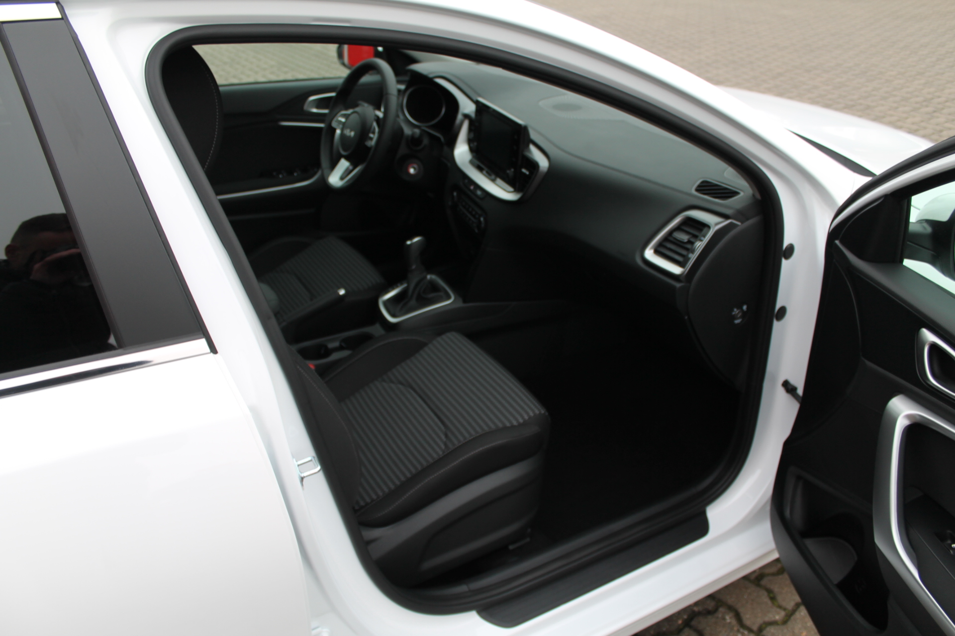 Fahrzeugabbildung Kia CEED_SW 1.0 T-GDi, CARPLAY, LED LICHT u.v.m