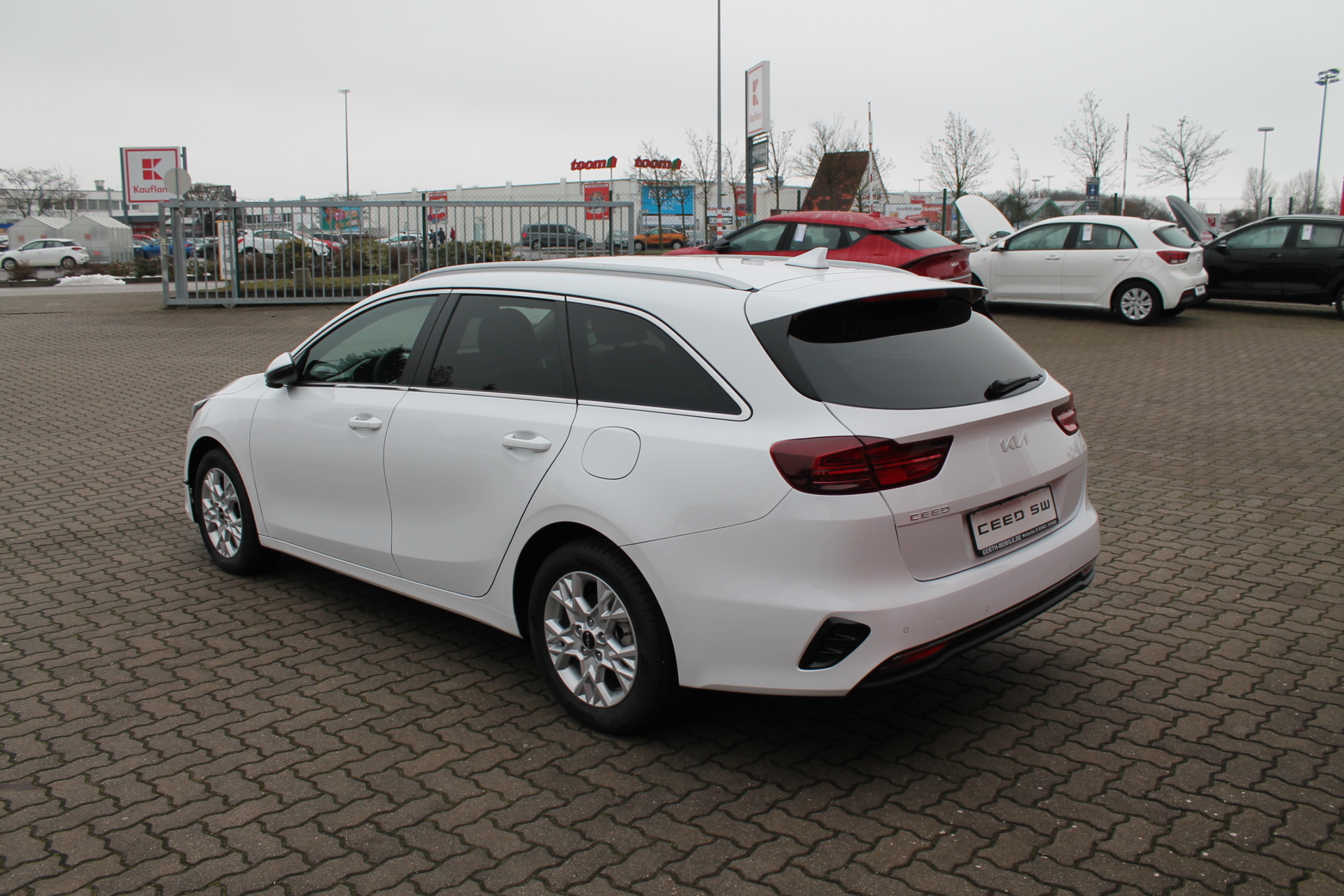 Fahrzeugabbildung Kia CEED_SW 1.0 T-GDi, CARPLAY, LED LICHT u.v.m