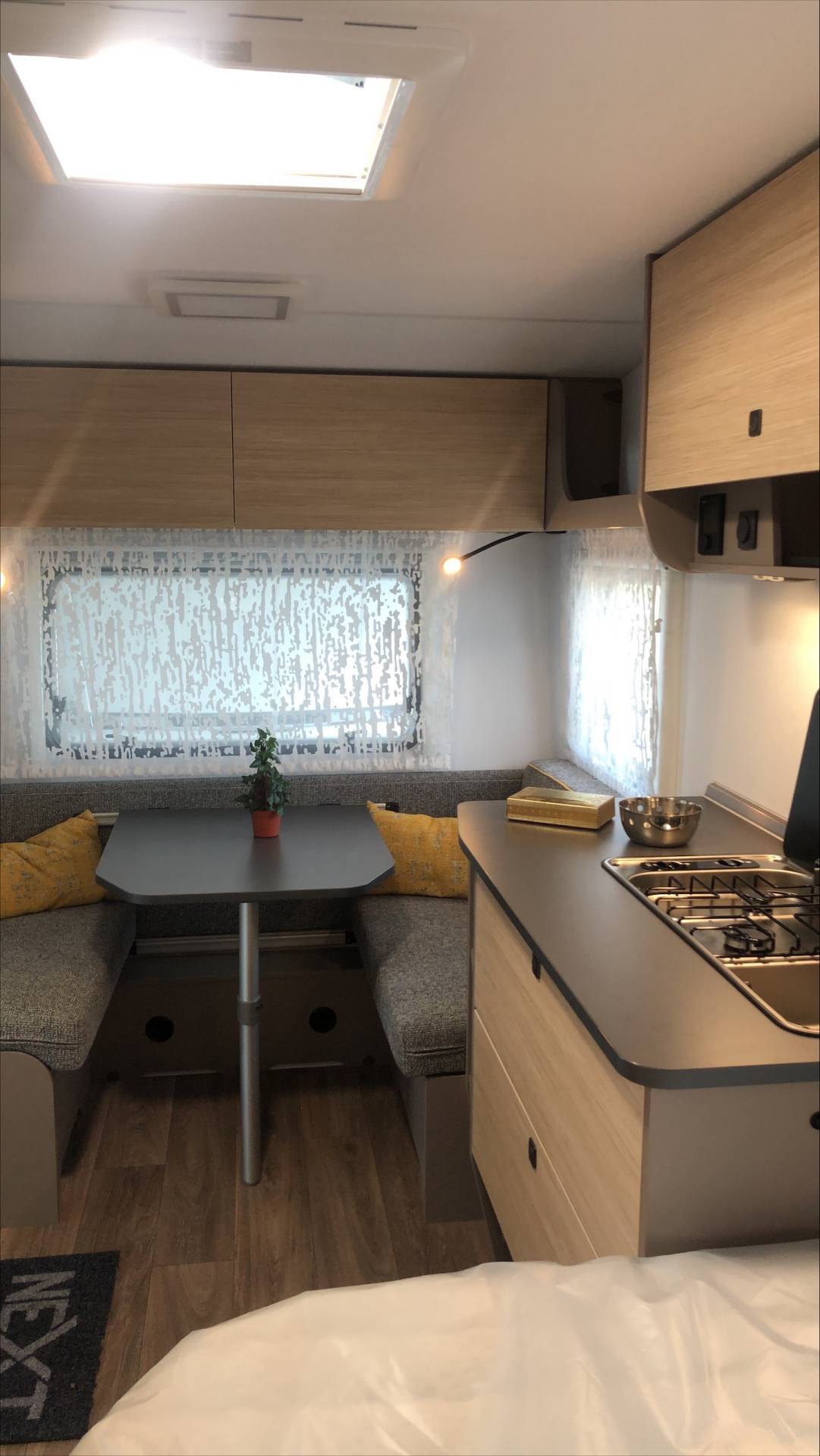 Fahrzeugabbildung Fendt 380 Next, AUFLASTUNG 1300 KG