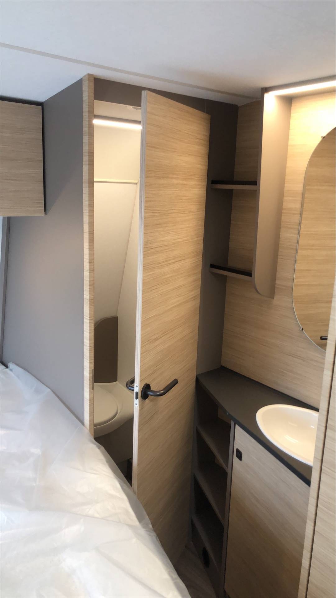 Fahrzeugabbildung Fendt 380 Next, AUFLASTUNG 1300 KG