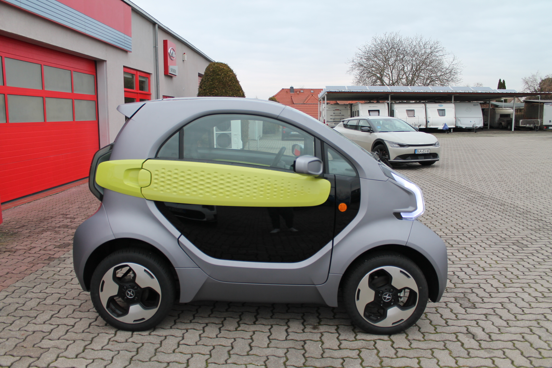 Fahrzeugabbildung XEV YOYO LUXERY / L7E KLEINWAGEN / VOLLELEKTRISCH