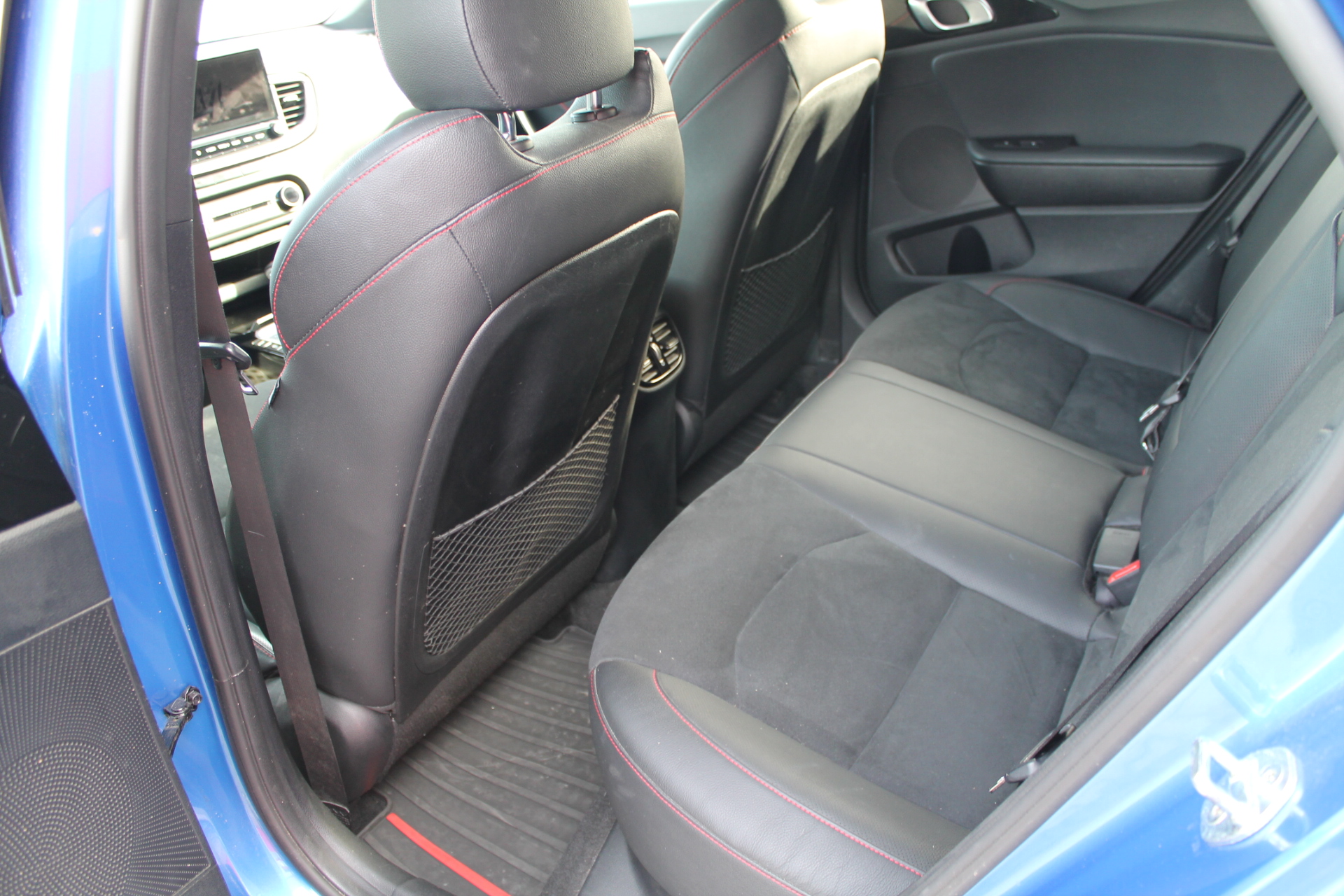 Fahrzeugabbildung Kia PROCEED GT 1.6T DCT