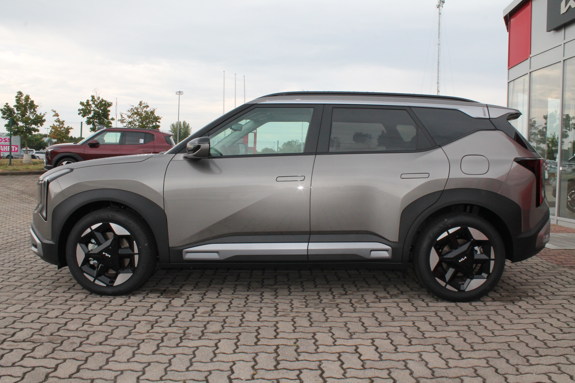 Fahrzeugabbildung Kia Seltos 1.6 T-GDI DCT 180PS