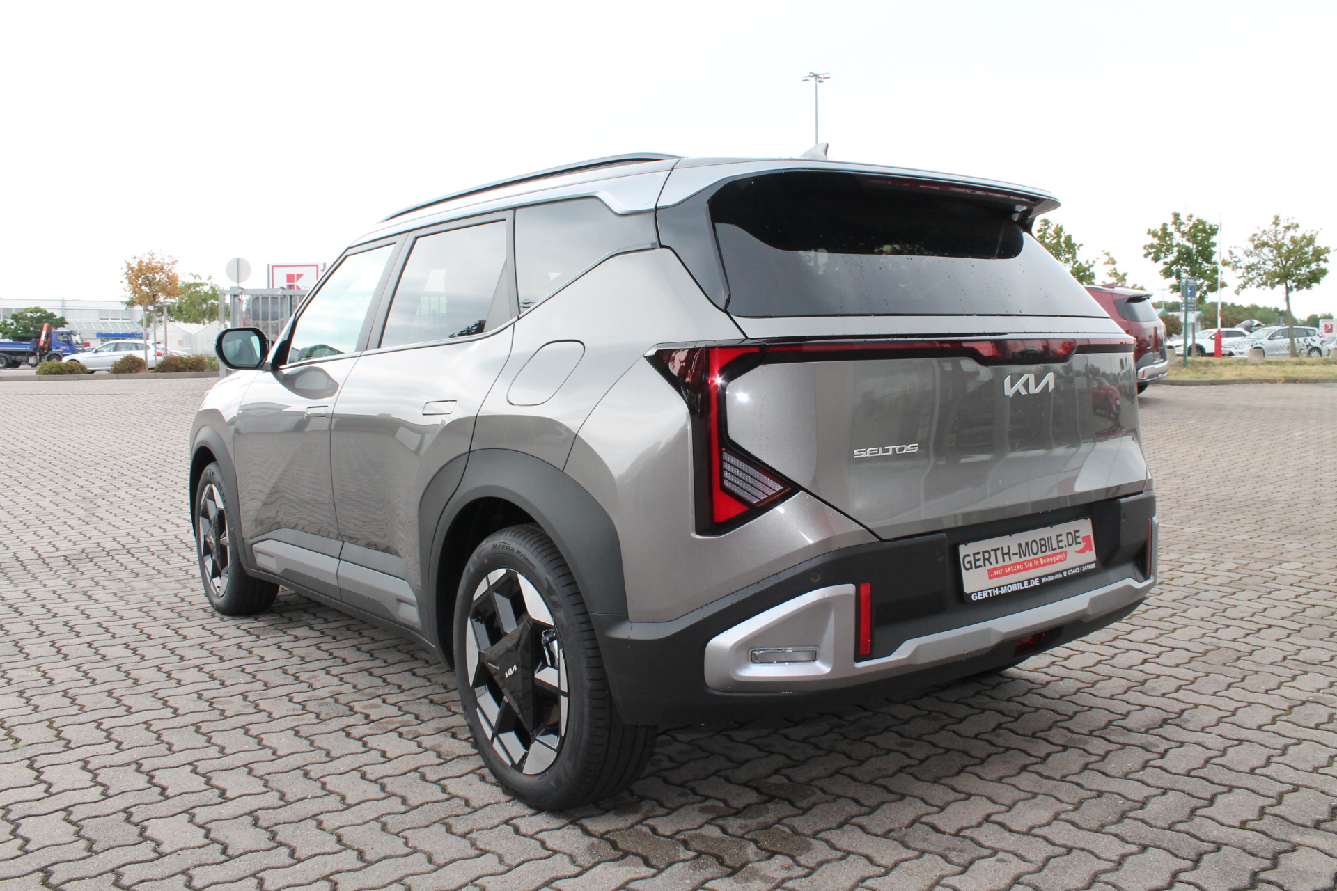 Fahrzeugabbildung Kia Seltos 1.6 T-GDI DCT 180PS